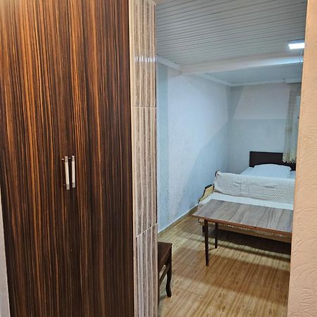 Guest House 2 Floor Batumi Exterior photo