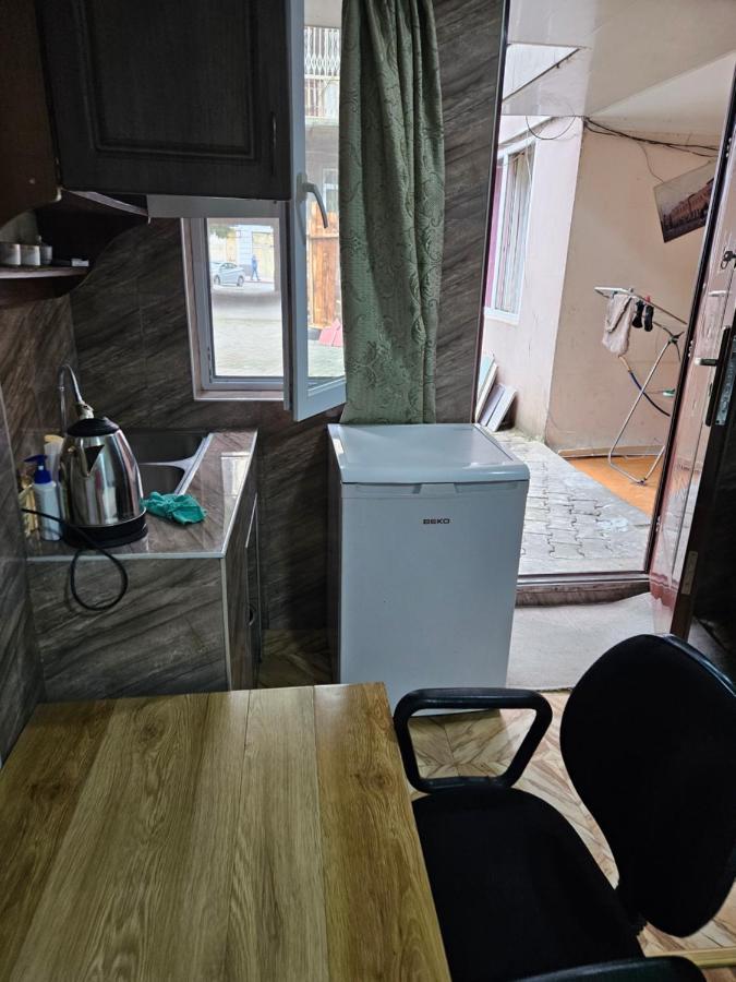 Guest House 2 Floor Batumi Exterior photo