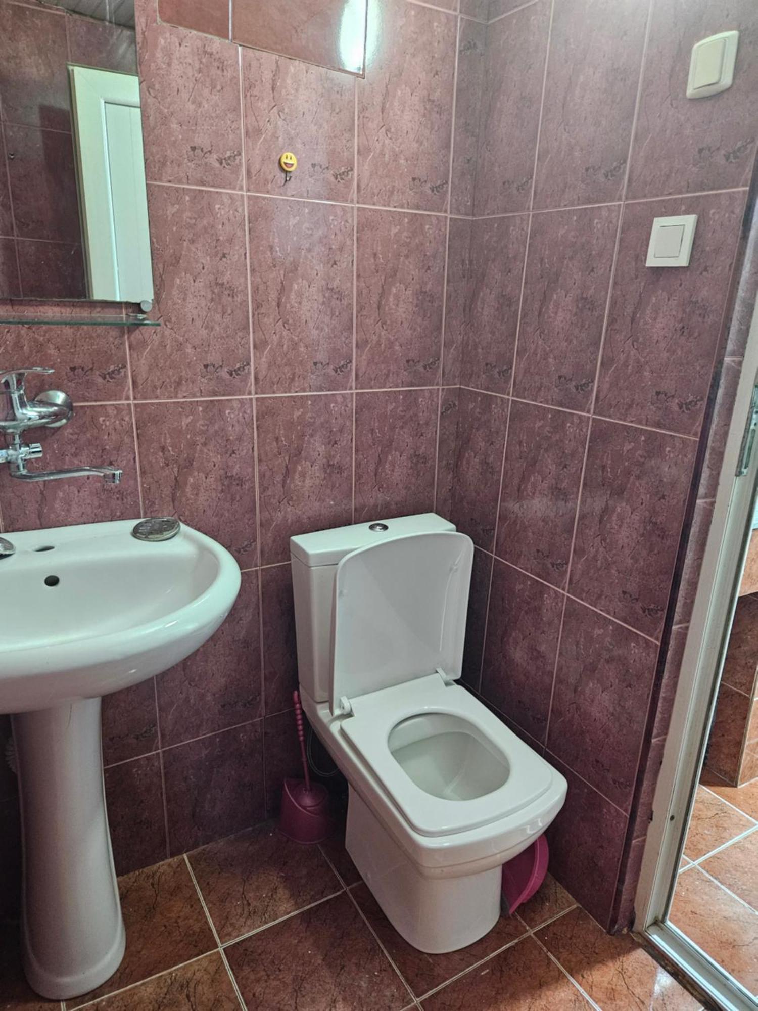Guest House 2 Floor Batumi Exterior photo